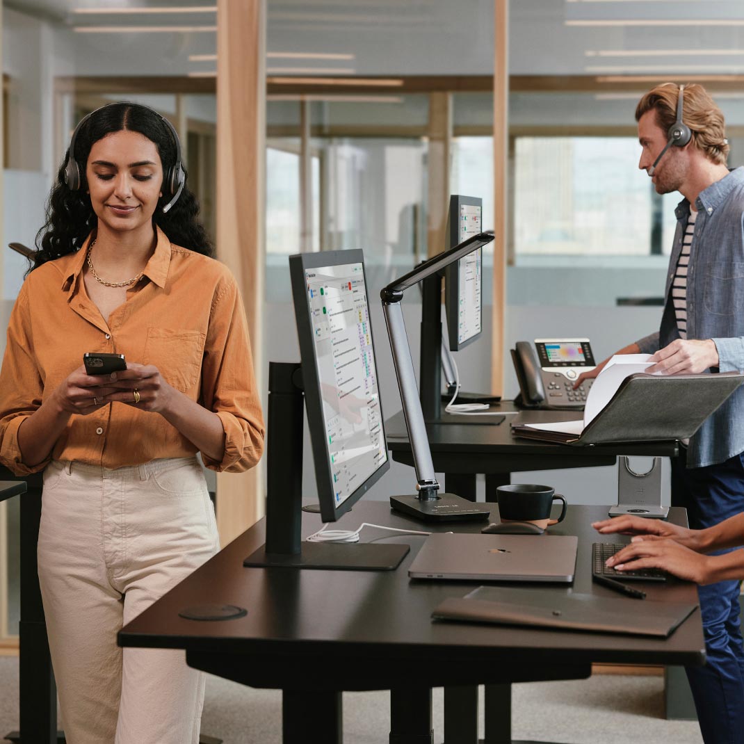Users manage experiences with Webex Control Hub